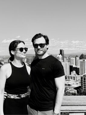 Meet your Poshers, Max & Christa
